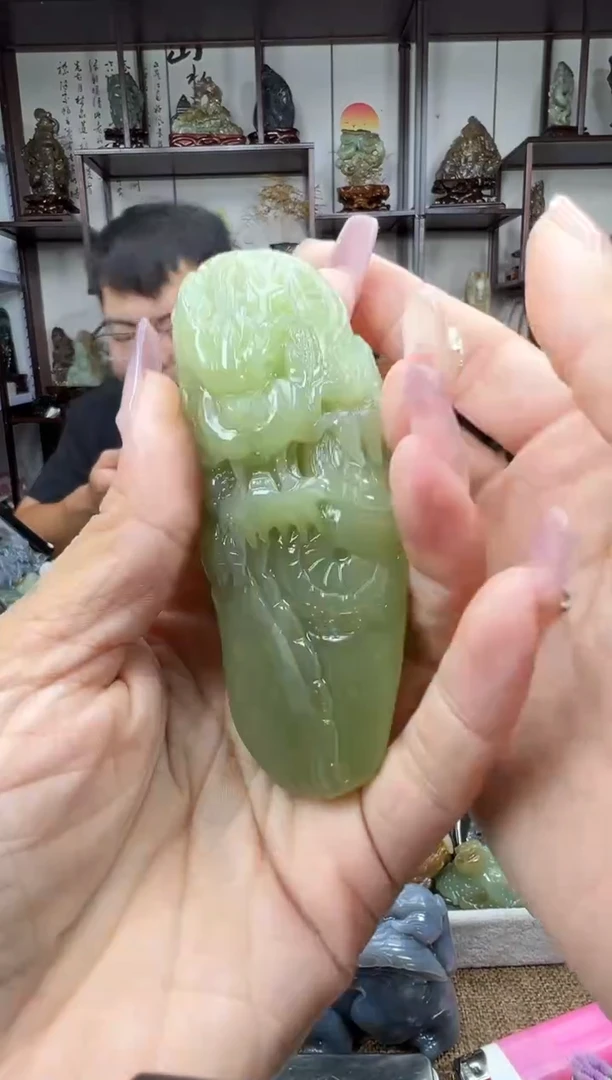 未镶嵌和田玉把件1