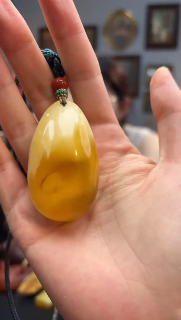 蜜蜡颈饰未镶嵌吊坠