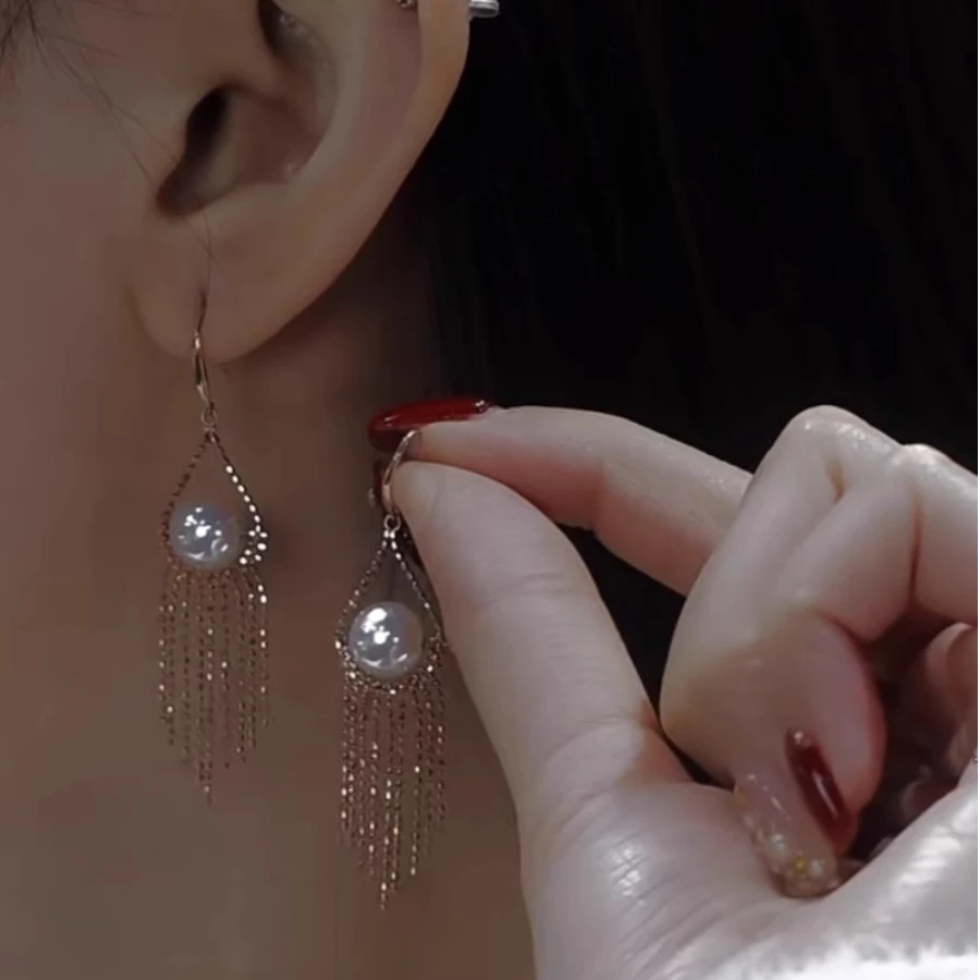 铜合金仿珍珠耳饰 仿珍珠耳饰法式轻奢金色流苏耳环小众饰品高级