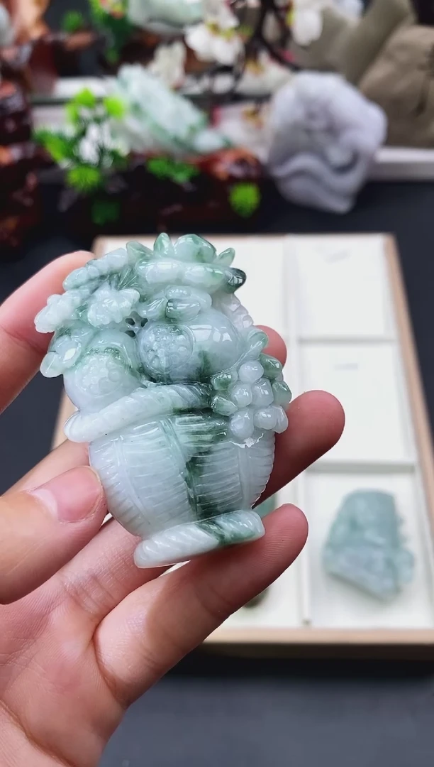 颈饰未镶嵌翡翠天然缅甸A货翡翠