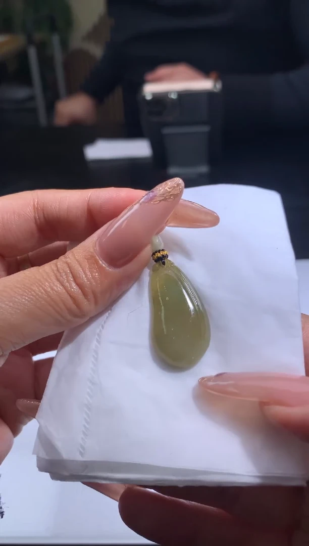 未镶嵌定制翡翠?****?翡翠