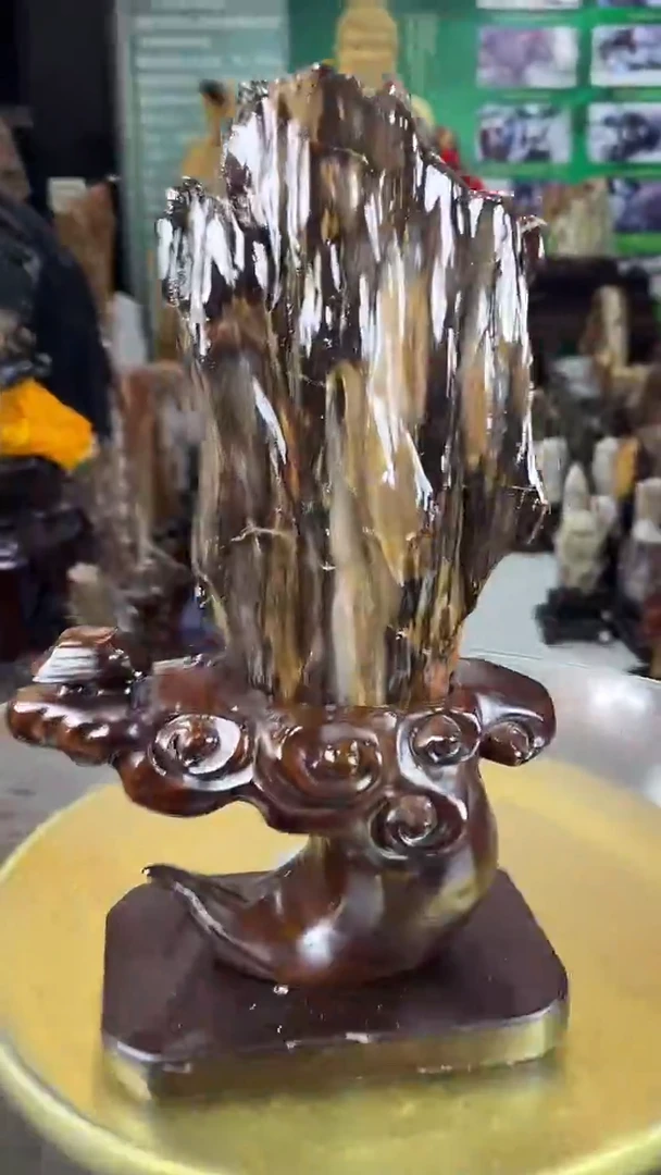 缅甸天然树化玉摆件