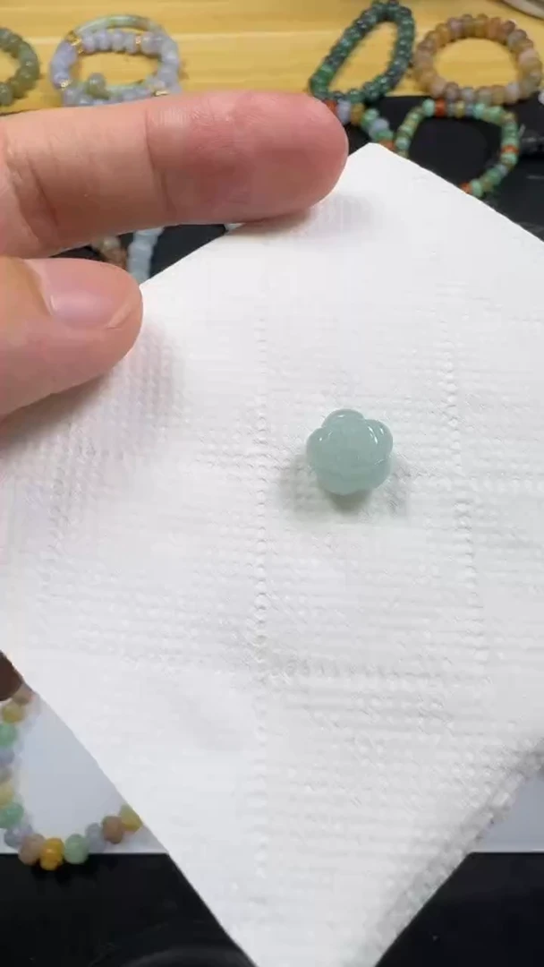 翡翠未镶嵌颈饰糖*糖【闪购商品】 天然翡翠