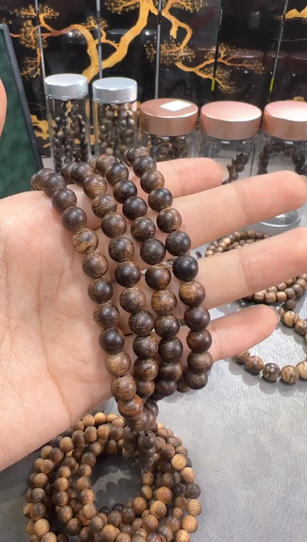 沉香手串凡*达拉干圆珠
