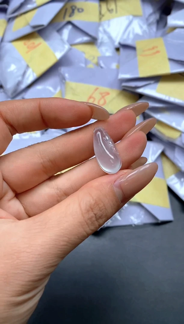 翡翠未镶嵌颈饰名饰精品甄选（吊坠加扣头）3