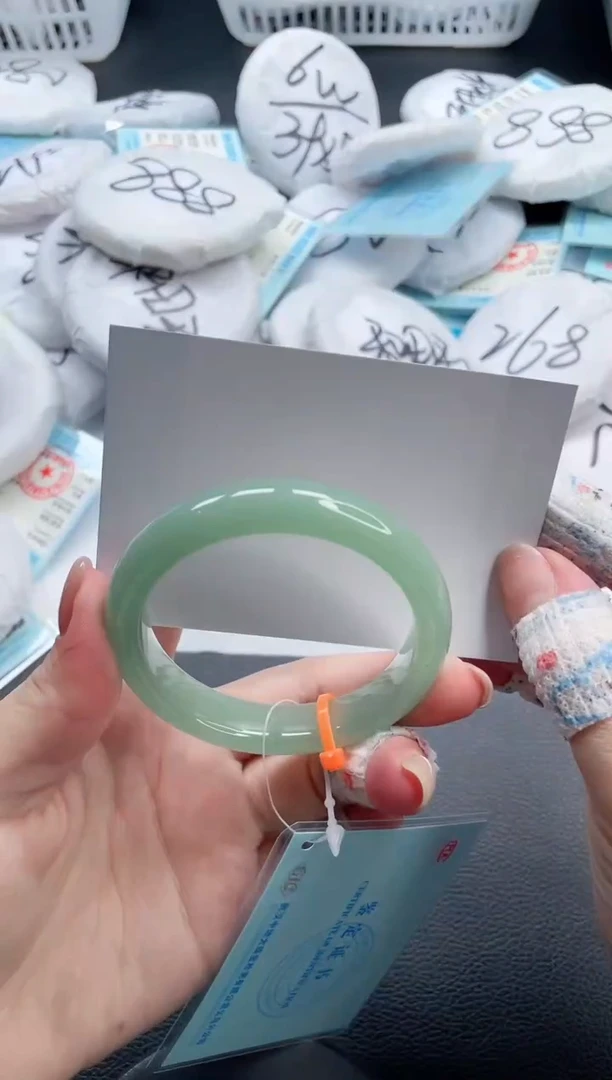 石英质玉手镯未镶嵌13V225-53