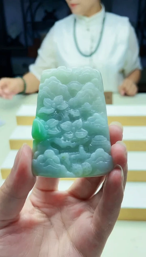 未镶嵌定制翡翠毛货09150136