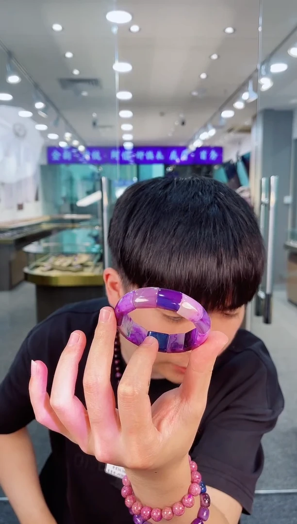 未镶嵌苏纪石（舒俱来）手牌南非舒俱来老矿料