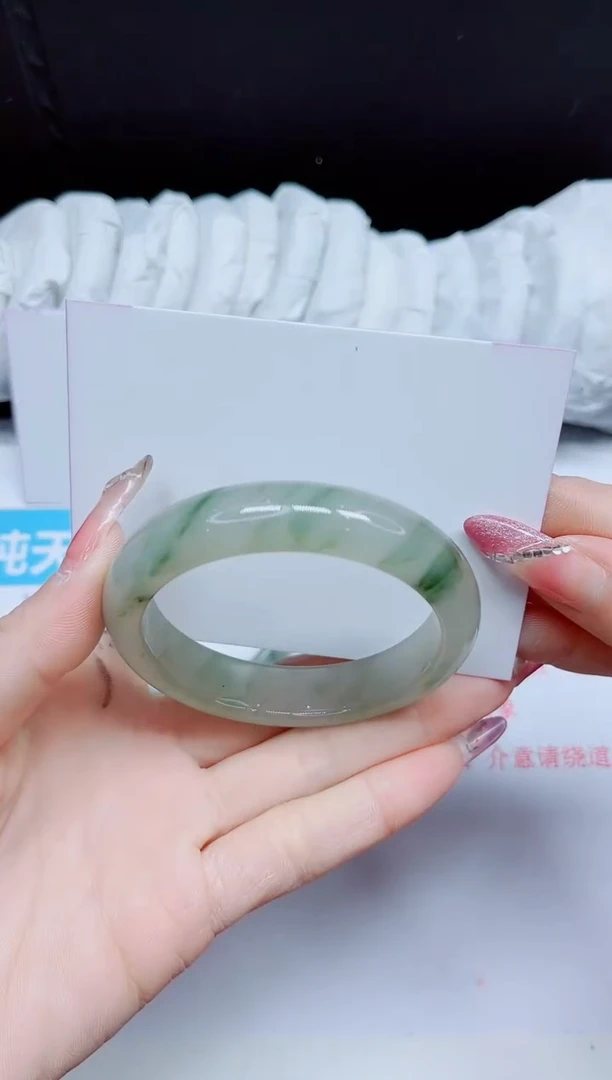 石英质玉手镯未镶嵌258