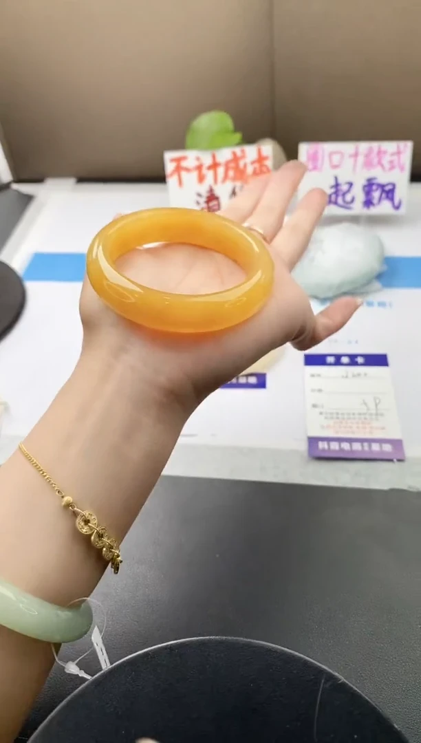 未镶嵌手镯石英质玉j200-HB59+