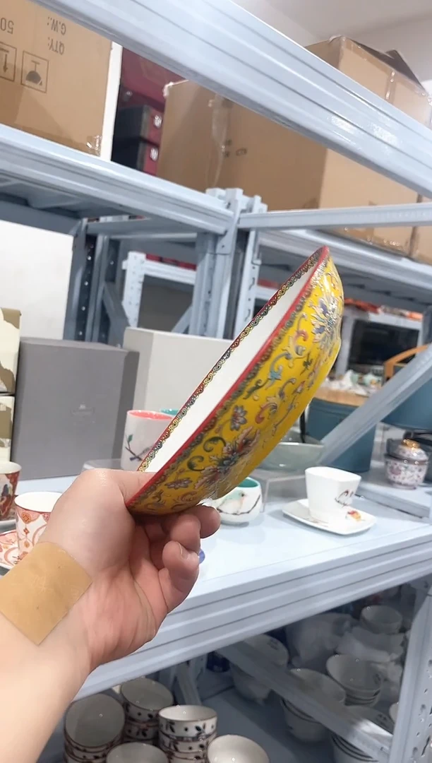 杯子骨瓷（简装）8寸盘一个