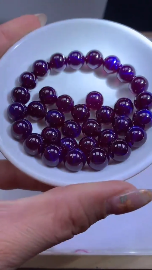 未镶嵌散珠红宝石E63 紫宝石10mm1个17.8元