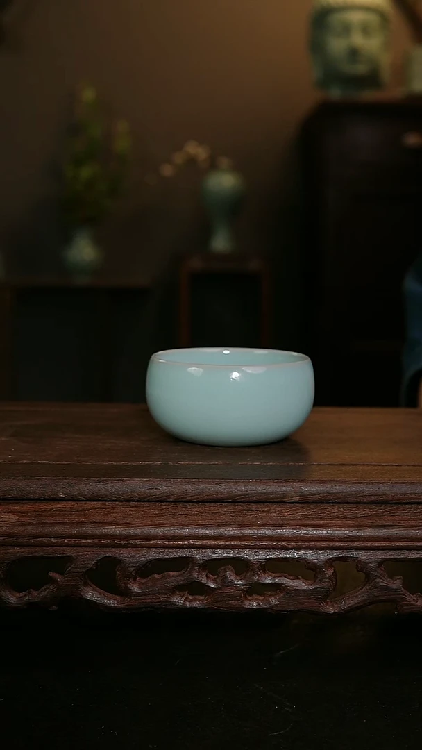 茶器天青卧足禅定杯