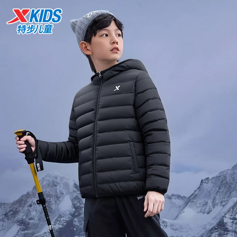 特步儿童冬季款中大童2025新款轻薄保暖休闲连帽外套675326199007