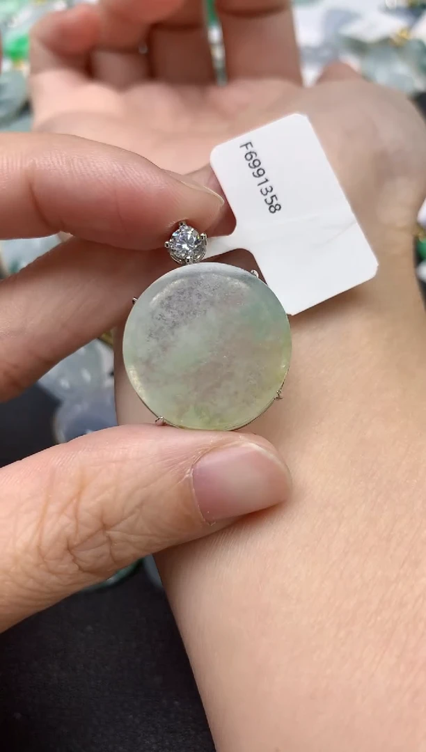 颈饰未镶嵌翡翠天然缅甸A货翡翠