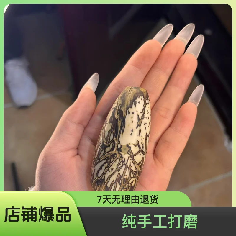 拍一发二精选大果千眼菩提纯手工打磨原子精美花纹吊坠摆件手把件