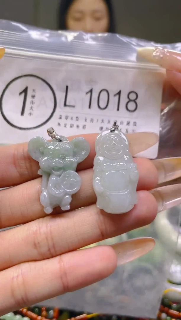 翡翠未镶嵌颈饰/L/翡翠A货一图一物