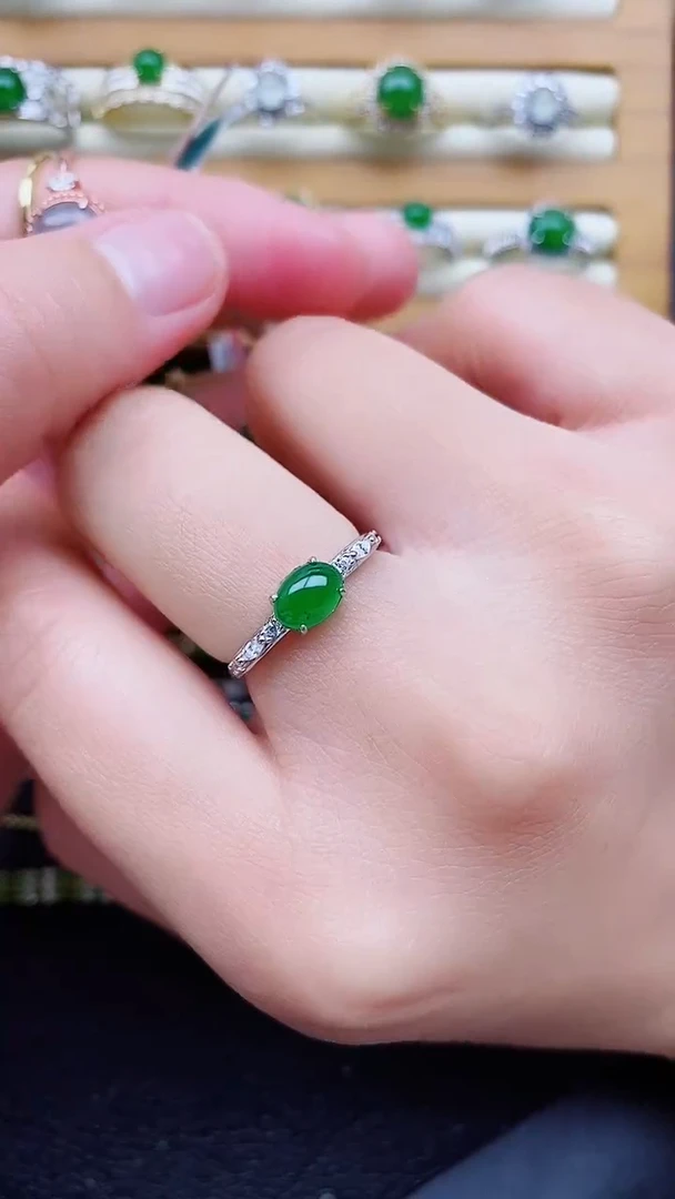 银S925镶嵌戒指翡翠思*1