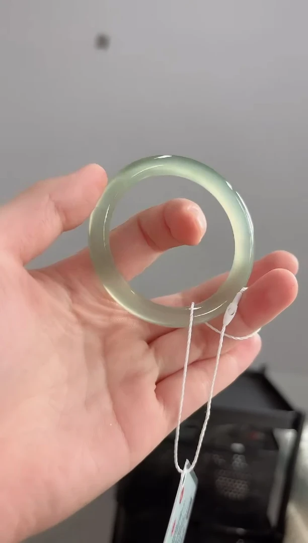 玛瑙/玉髓手镯未镶嵌58圈