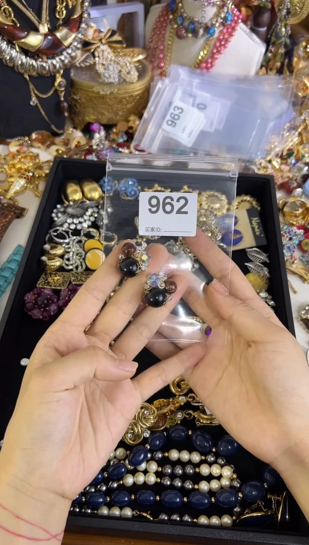 合金无铜合金962 中古首饰都有瑕疵 请确认好成色尺寸在拍！