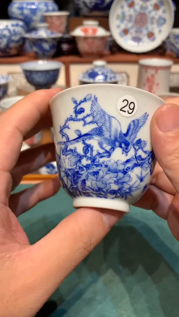 A****?29青花花鸟杯的