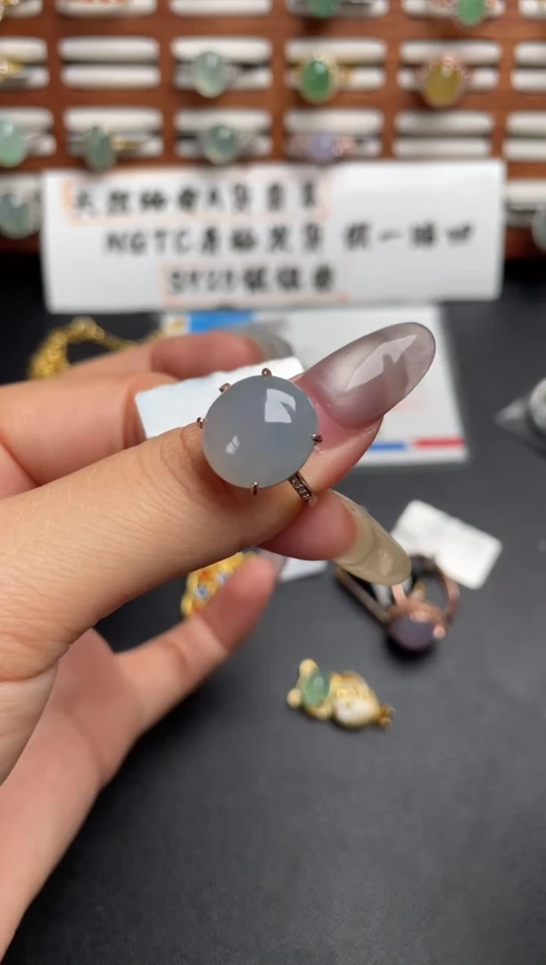 翡翠戒指银S925镶嵌一物一证一礼盒