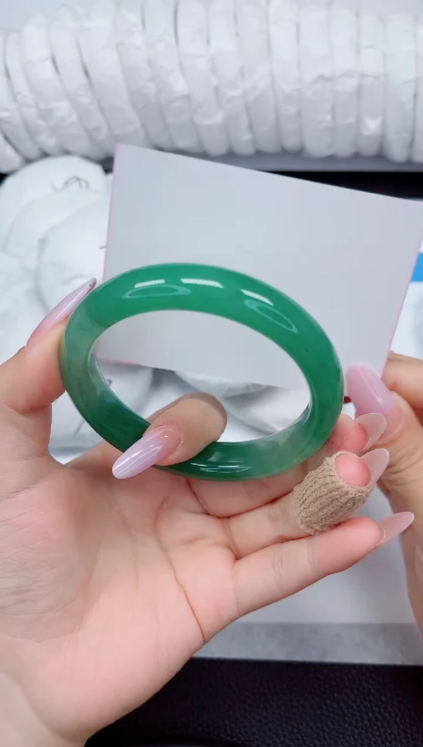 石英质玉手镯未镶嵌87-60/61