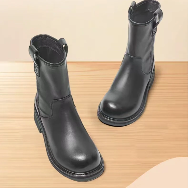 A9905   新款时尚百搭圆头粗跟时装短靴加绒