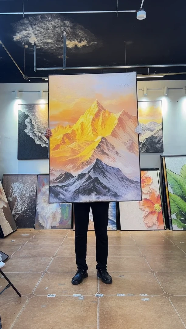 90*130 日照金山 黑框