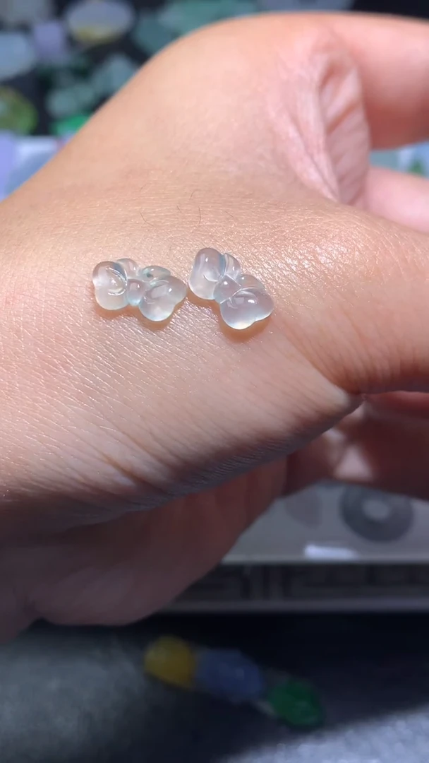 未镶嵌定制翡翠毛货