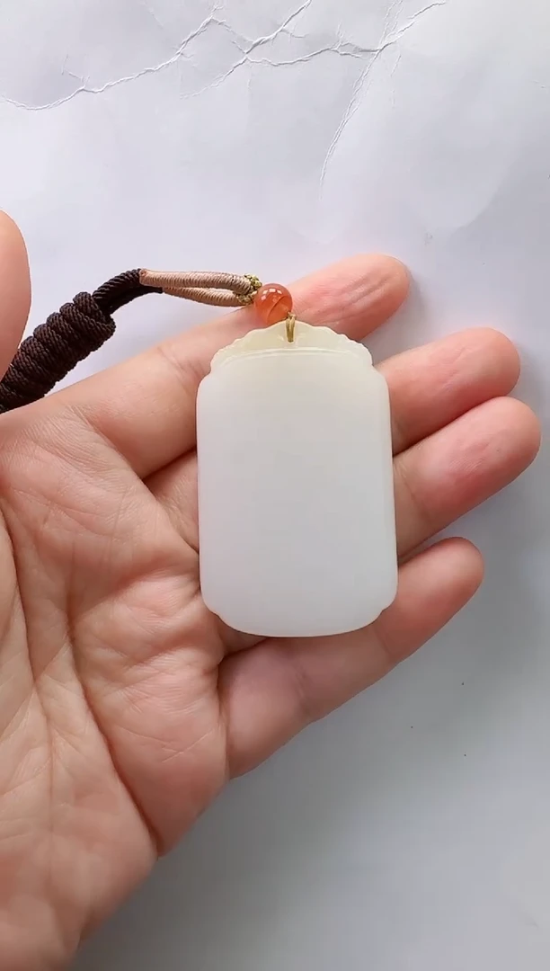 【闪购商品】和田玉吊坠未镶嵌无事牌