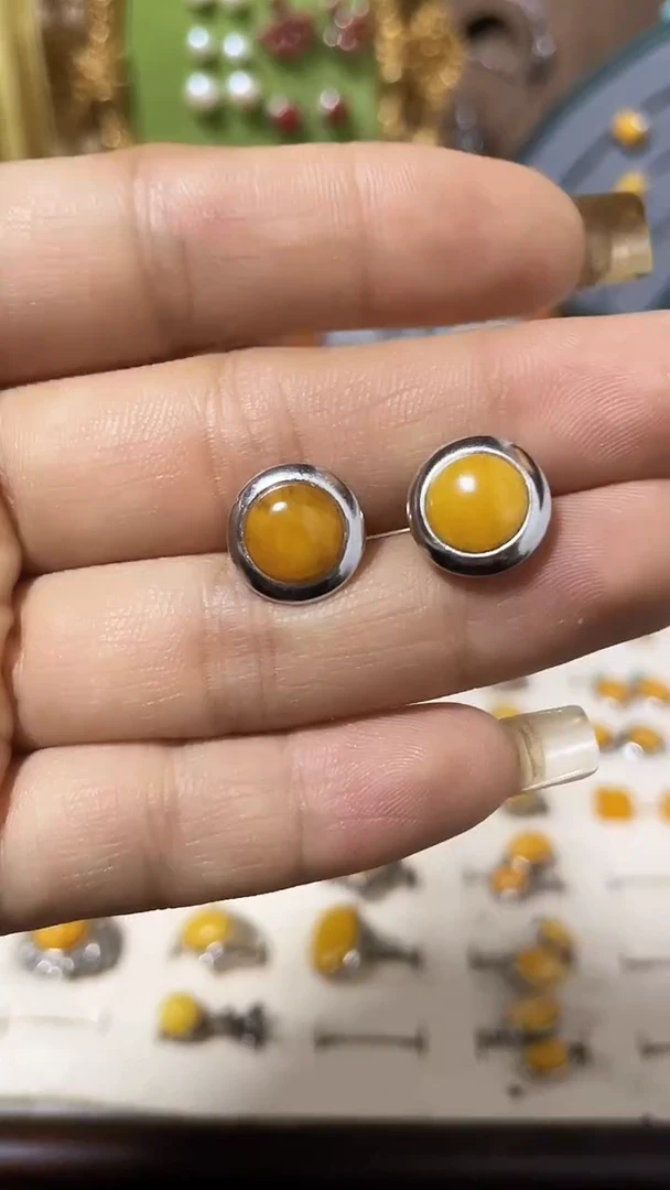 非金属925银无索南措姆耳钉