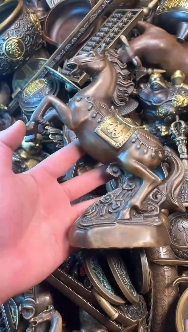 精美铜器点击下单