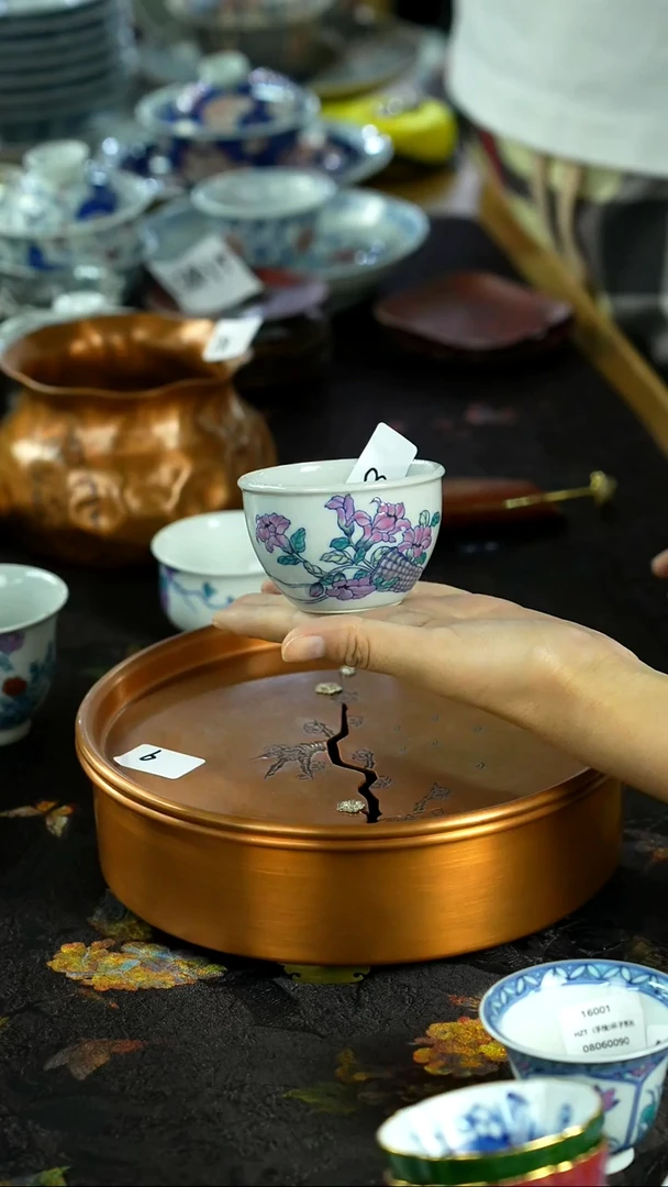 景德镇手绘瓷器放漏场
