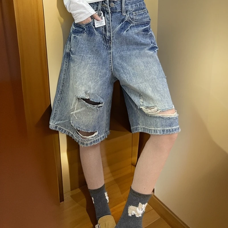 QBear Studio美式高街破洞高腰五分牛仔裤女夏季新款复古水洗短裤