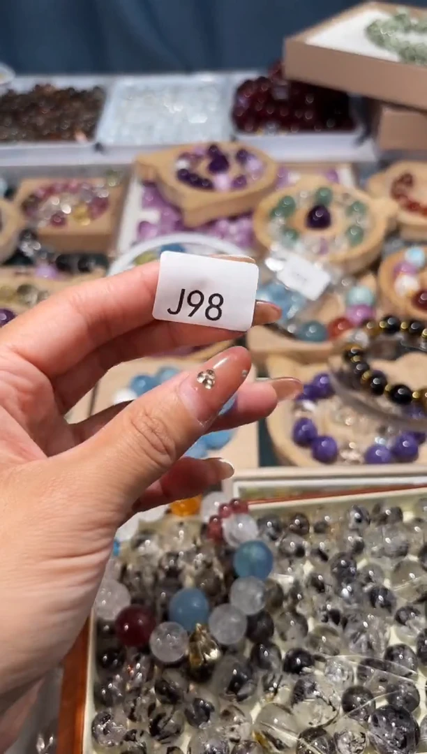 未镶嵌手串水晶小****）J98蓝天白云宽卡16单颗