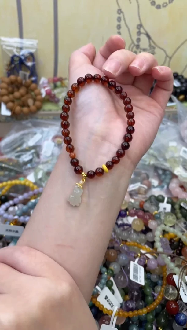 手链血珀未镶嵌307