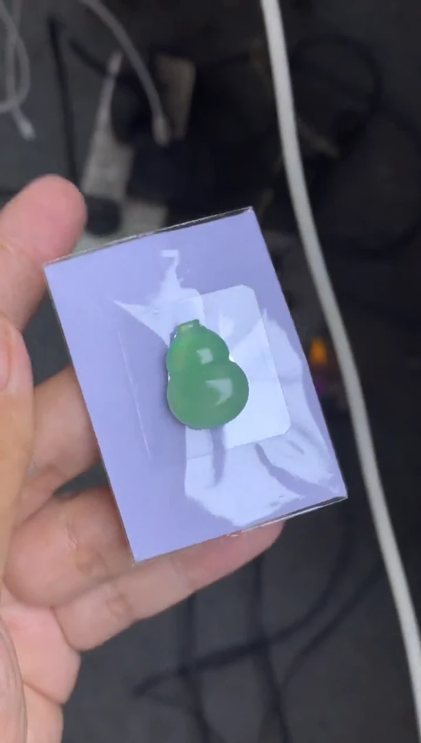 未镶嵌定制翡翠毛货