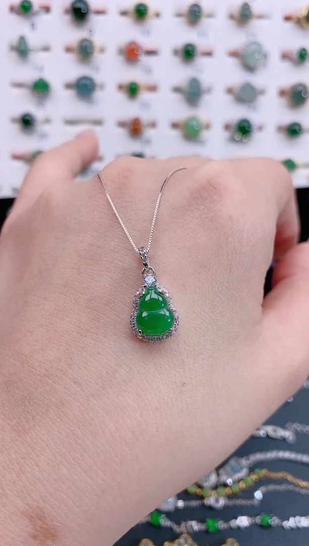 颈饰银S925镶嵌翡翠天然翡翠