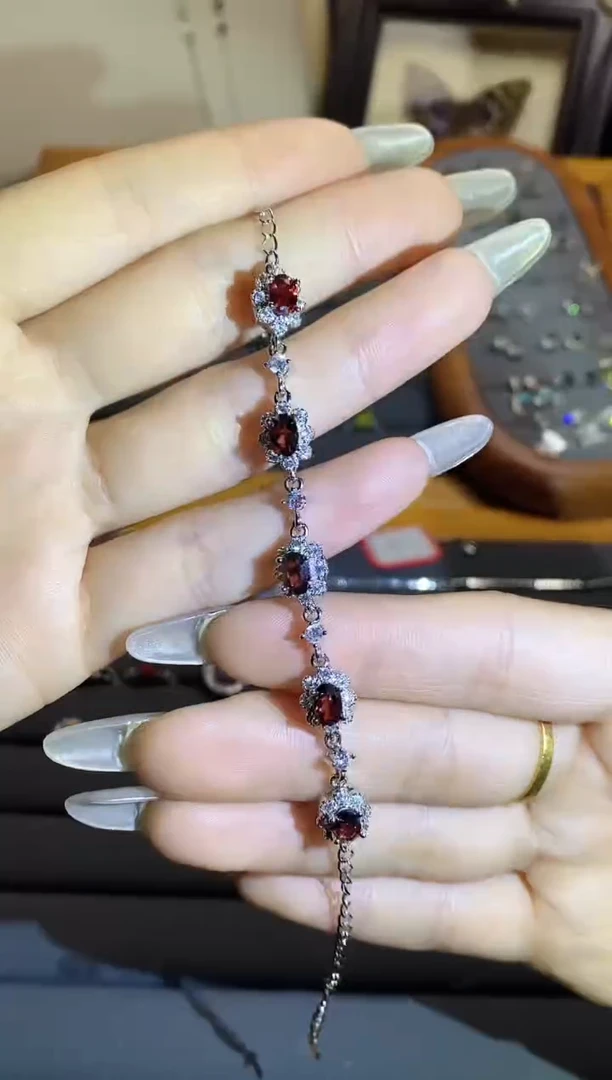 【闪购商品】水晶手链银S925镶嵌A36