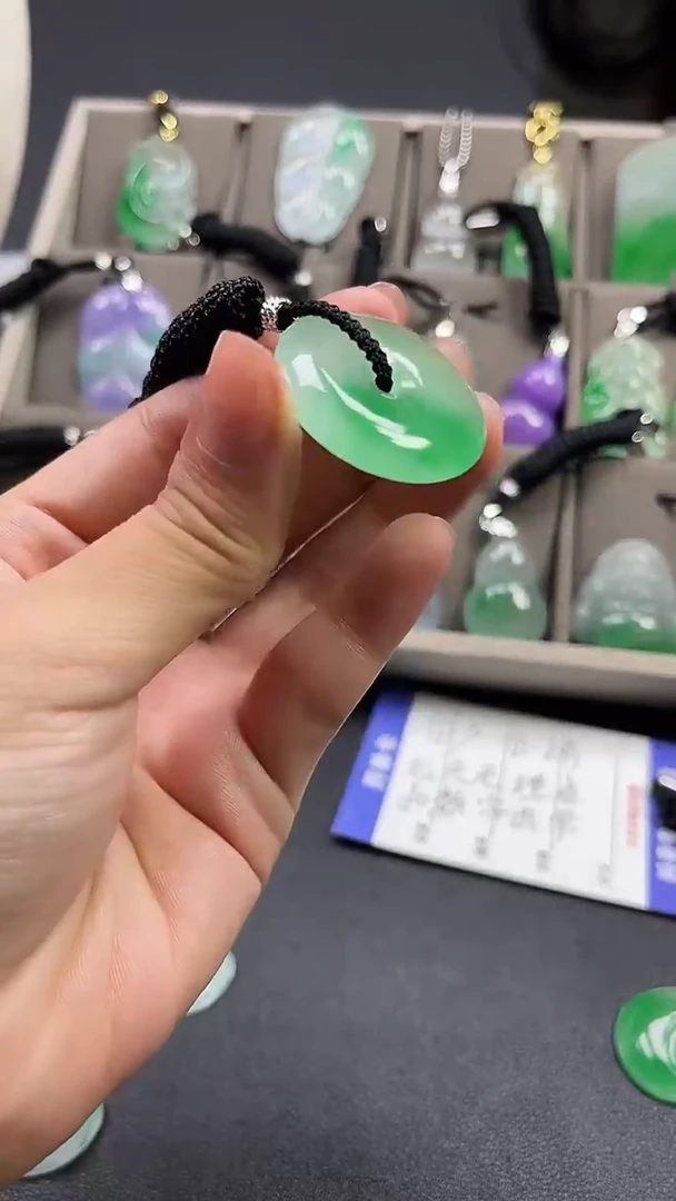 颈饰未镶嵌翡翠  所见即所得 一图一物