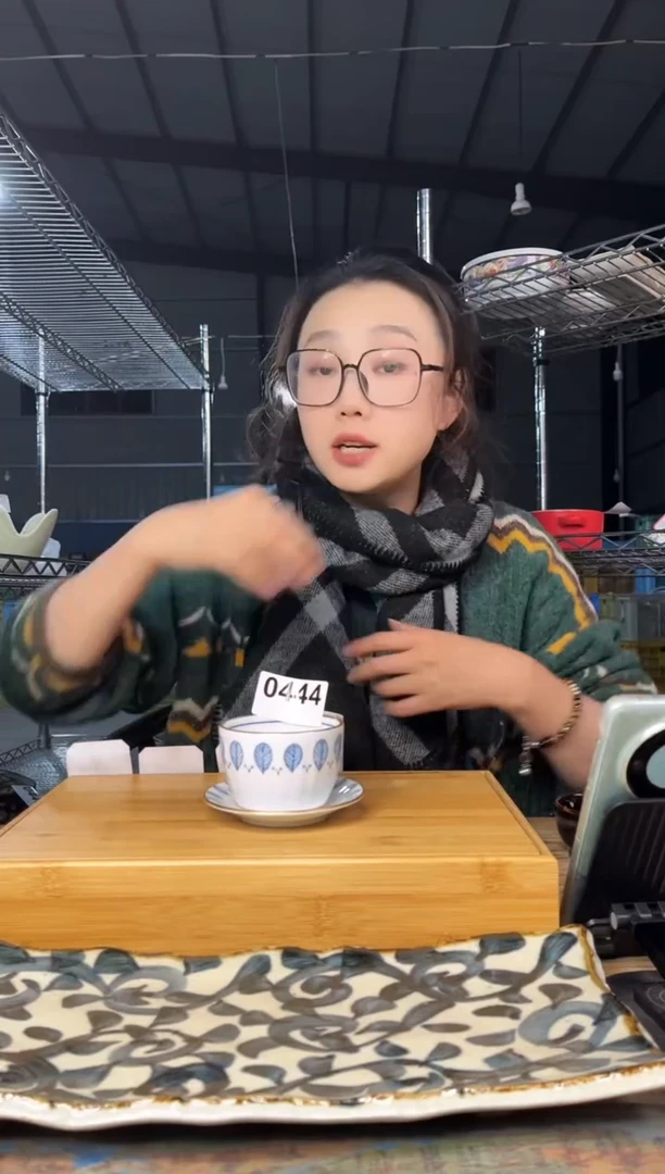 【闪购商品】碗           444号