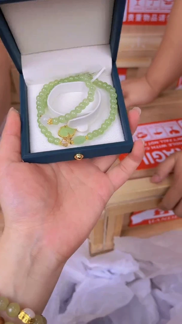 精品手串不带礼盒0434