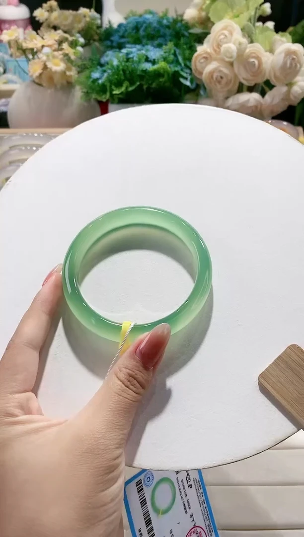 玛瑙/玉髓手镯未镶嵌101-62.4