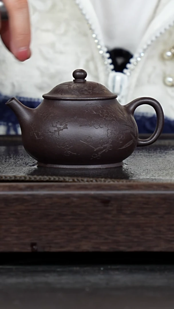 【闪购商品】紫砂茶壶黑墩头刻绘潘壶