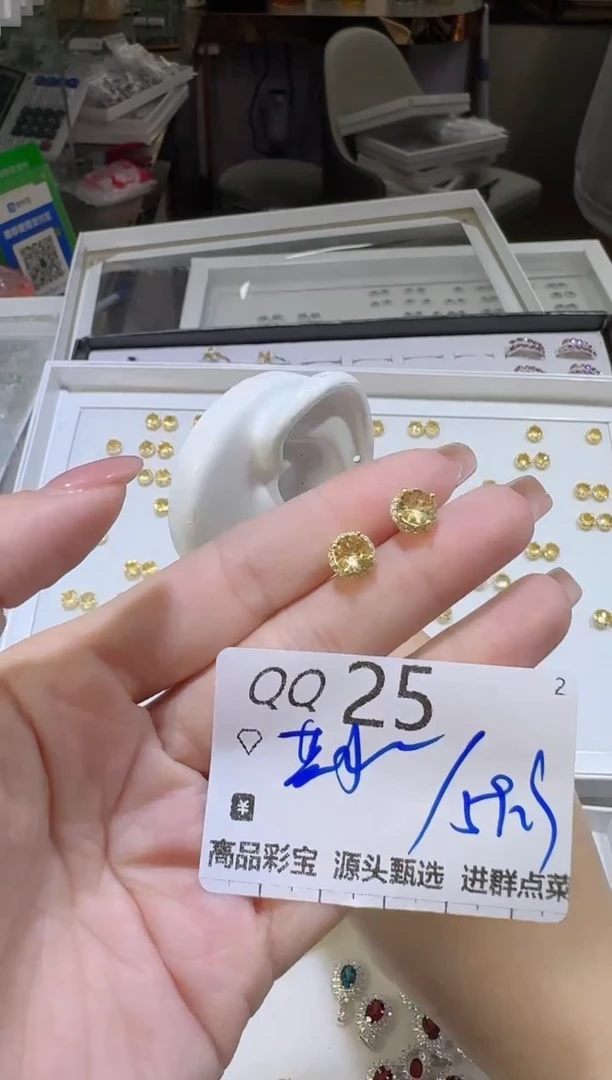 【闪购商品】水晶耳饰银S925镶嵌多样性发一QQ25