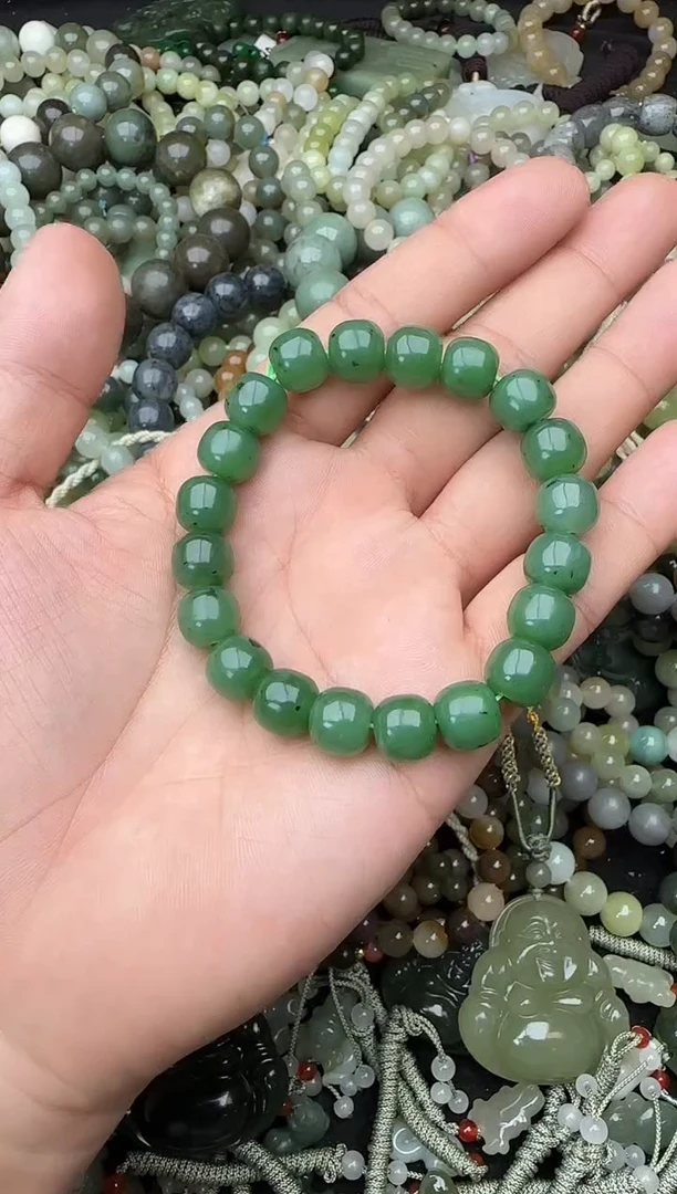 颈饰未镶嵌和田玉拍一发一