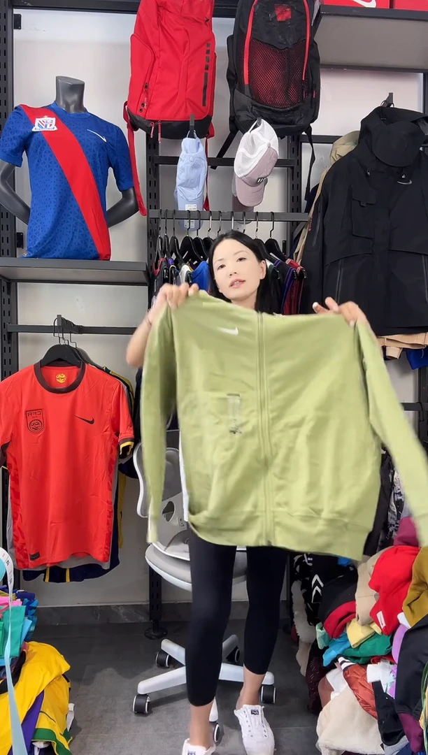 350编码 瑕疵款直播间过款为准 尺码m