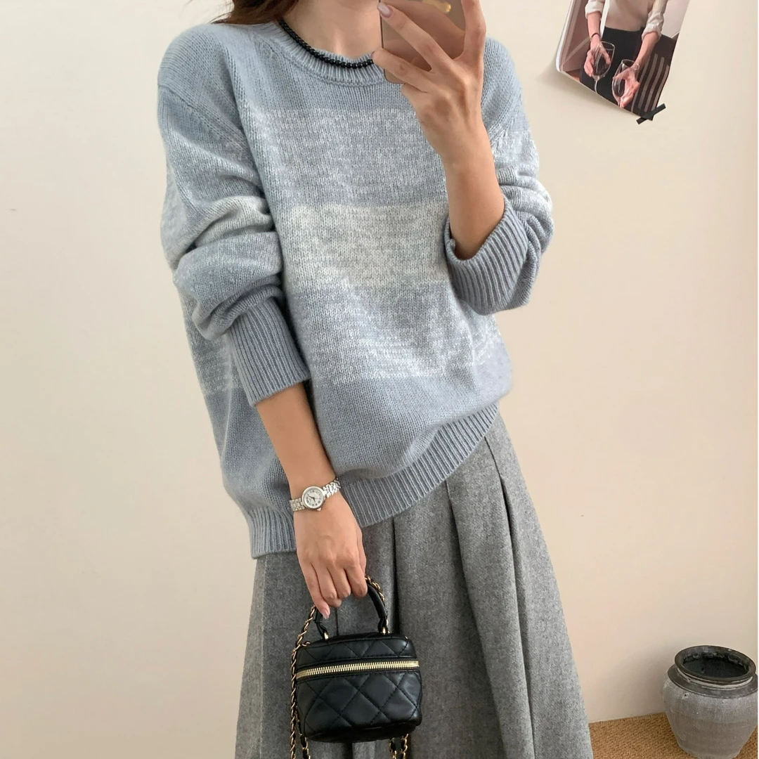 YAERMEI/雅而美秋冬加厚条纹休闲慵懒风圆领女士丝羊绒针织衫8021