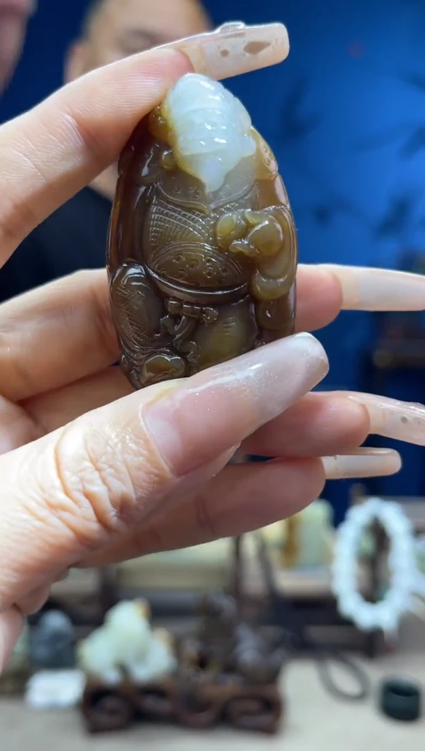 和田玉未镶嵌颈饰1